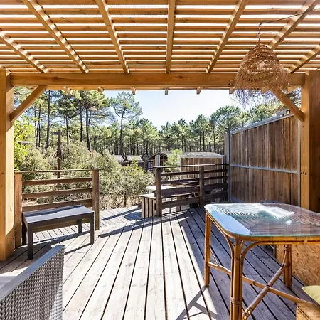 A 500m De La Apartment Carcans